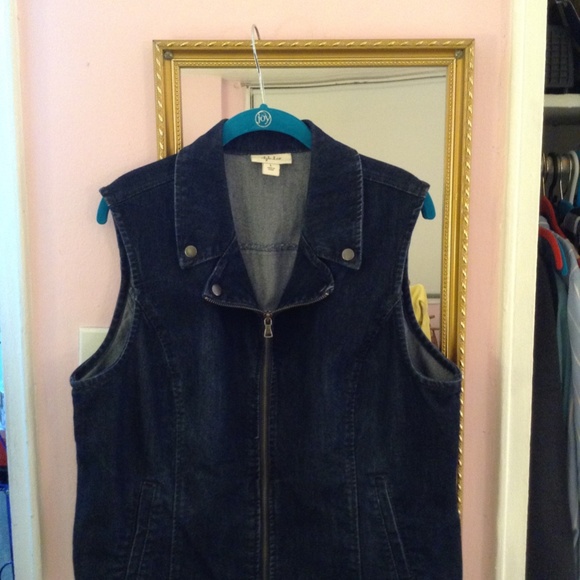 VINTAGE STYLE & CO BLUE DENIM VEST WITH ZIPPER SIZE LARGE - Picture 3 of 6